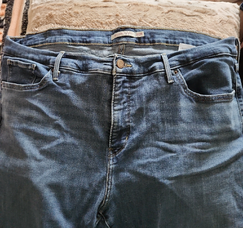 Levi's Women's Blue Skinny Jeans